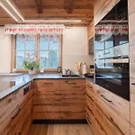 Walker Mit Privater Sauna דירה